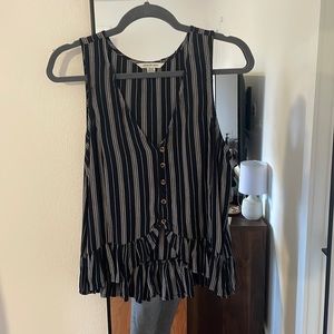 AE button up tank
